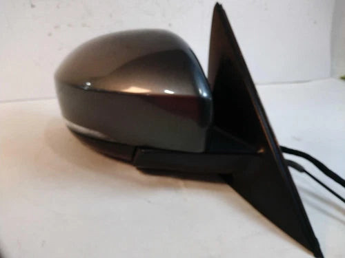 2015 Land Rover Range rover electric painted w/auto Used OEM door mirror used OEM door mirror