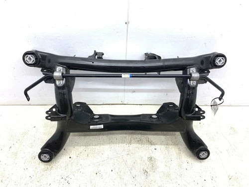 2018-2020 ALFA ROMEO STELVIO OEM REAR SUSPENSION CROSSMEMBER SUBFRAME 50551803 used OEM rear subframe and crossmember