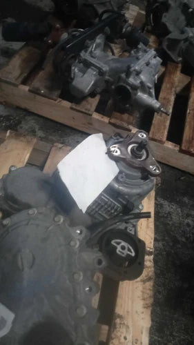 BMW X1 2015 Transfer Case Assembly OEM Used 2.0L 28iX White 141K Miles used OEM transfer case