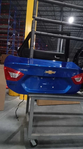 2017 Chevrolet Cruze Blue OEM Tailgate Used 6 Mo Warranty 84000 Miles used OEM liftgate or tailgate