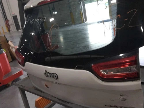 2014 Jeep Cherokee Deck Lid White OEM Used Light Tint No Rear View Camera used OEM deck lid