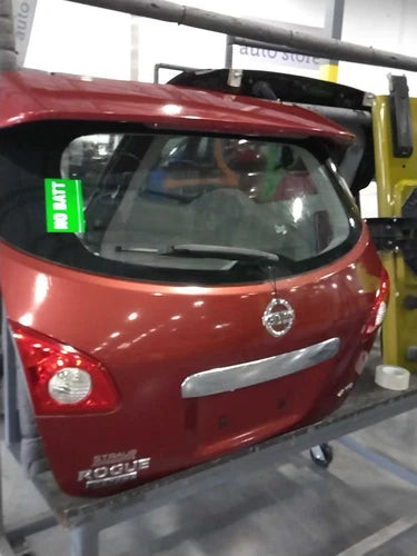 2014 Nissan Rogue RED OEM Tailgate Used 130K 6 Mo Warranty used OEM liftgate or tailgate