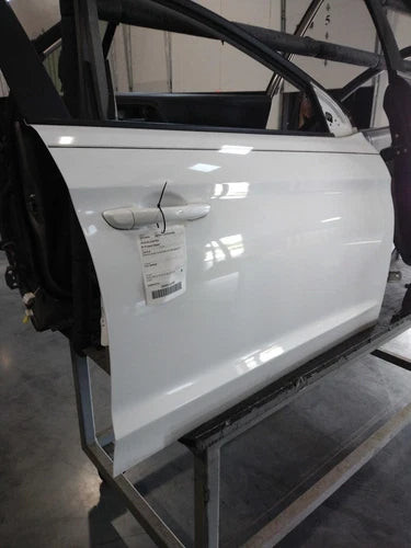2018 Hyundai Elantra electric Sedan K Used OEM complete door assembly used OEM complete door assembly