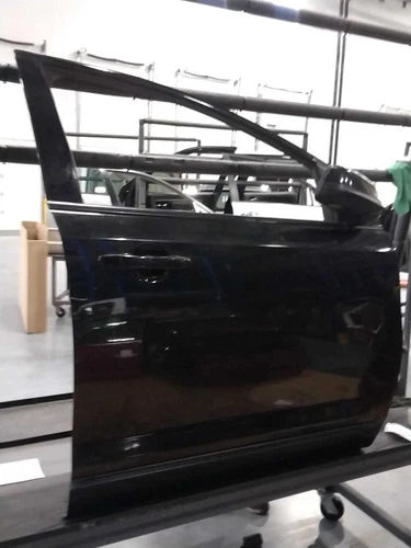 2013 Ford Edge w/acoustic glass black Used OEM complete door assembly used OEM complete door assembly