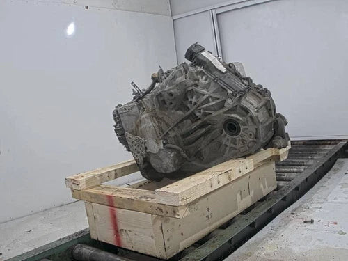 2017 Chrysler 200 Silver Automatic Transmission Assembly OEM Tested Used used OEM transmission assembly