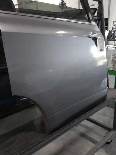 2015 Nissan Quest w/o side sill sp Used OEM complete door assembly used OEM complete door assembly