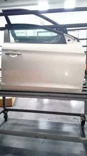 2017 Hyundai Elantra R Front Right OEM Door Mineral Beige Pearl Used Gold used OEM complete door assembly