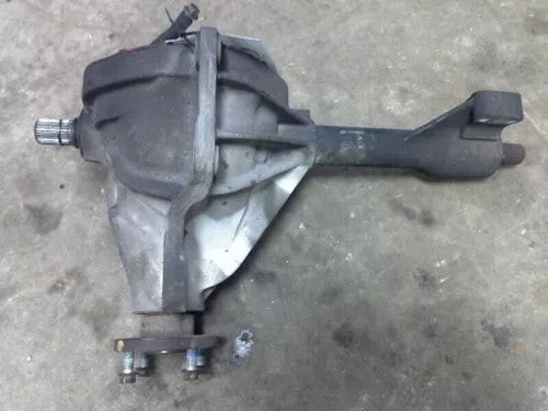 02-05 Dodge Truck Ram 1500 Front Axle Differential Carrier Assembly 3.55 Ratio Used OEM differential carrier used OEM differential carrier