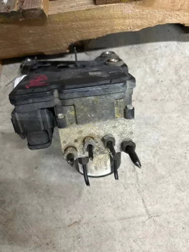 11-15 Lincoln MKX ABS Anti-Lock Brake Pump Assembly Without Adaptive Cruise OEM used OEM ABS pump and module