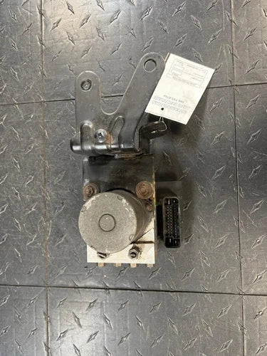 2010 Ford F150 ABS Anti-Lock Brake Pump Module Assembly 4x4 OEM With Warranty used OEM ABS pump and module