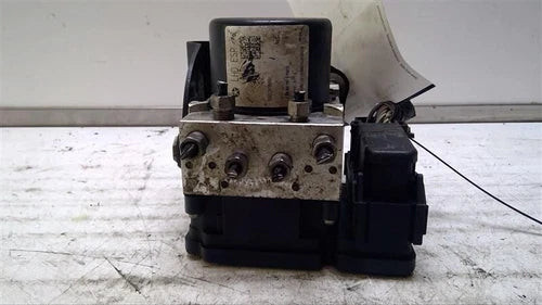 2014-2017 Jeep Compass ABS Anti Lock Brake Actuator Pump Assembly used OEM ABS pump and module