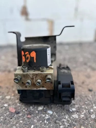 2011 Chevy Equinox ABS Anti Lock Brake Pump Module Actuator Assembly OEM used OEM ABS pump and module