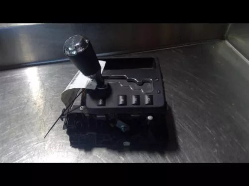 2006-2007 Jeep Commander Automatic Floor Gear Shift Shifter Assembly OEM used OEM transmission shifter