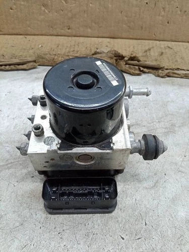 2011-2012 Subaru Legacy ABS Anti-Lock Brake Pump Assembly ID 27596AJ00D OEM used OEM ABS pump and module