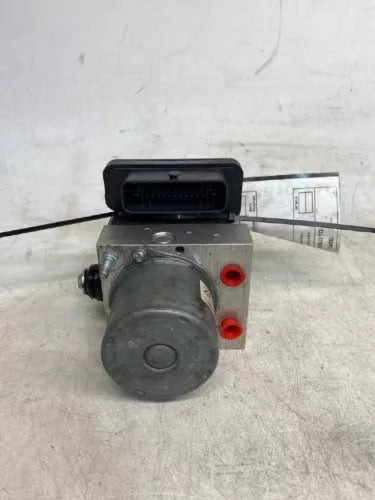 2018-2019 Toyota Camry 2.5L ABS Anti-Lock Brake Pump actuator and pump assembly used OEM ABS pump and module