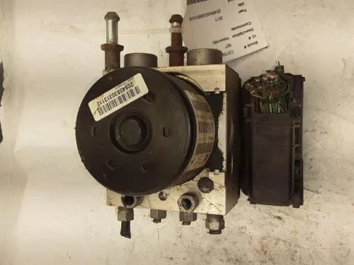 2011 Chrysler Town & Country ABS Anti Lock Brake Pump Assembly OEM used OEM ABS pump and module