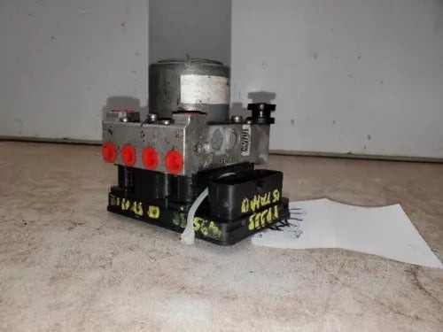 15 Chevrolet Tahoe Suburban 1500 Yukon XL 1500 ABS Anti-Lock Brake Pump Assembly used OEM ABS pump and module