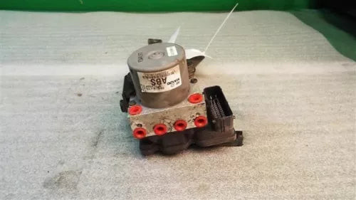 2006 Hyundai Elantra ABS Anti-Lock Brake Pump Modulator Assembly OEM used OEM ABS pump and module