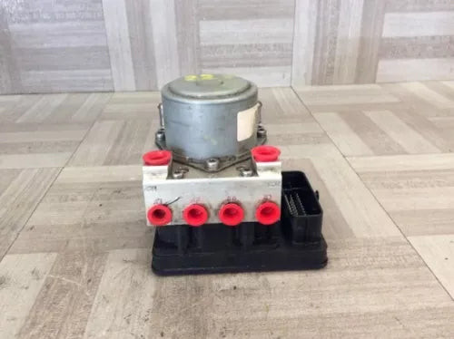 2018-2019 GMC Sierra Denali 2500 HD ABS Anti-Lock Brake Pump Assembly ( OEM ) used OEM ABS pump and module