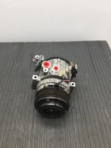 2005-2015 Toyota Tacoma Air Conditioning A/c Compressor Assembly OEM 05-15 used OEM A/C compressor