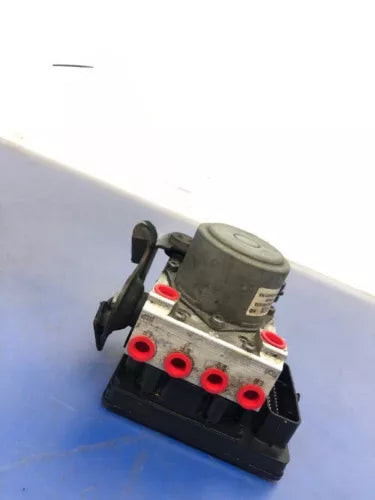 2018-2019 Chevy Silverado 2500 HD ABS Anti-Lock Brake Pump Assembly OEM used OEM ABS pump and module