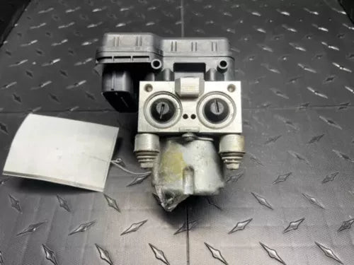 2005-2008 Toyota Tacoma ABS Anti Lock Brake Pump Module Assembly 4x4 OEM used OEM ABS pump and module