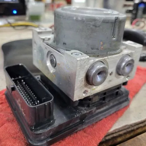 2018-2020 Honda Accord 1.5L ABS Anti Lock Brake Actuator Pump assembly OEM used OEM ABS pump and module