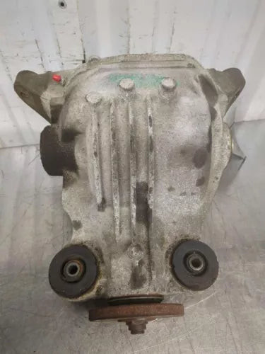 2007-2010 Ford Explorer Rear Axle Differential Carrier Assembly 3.55 Ratio OEM Used used OEM differential carrier