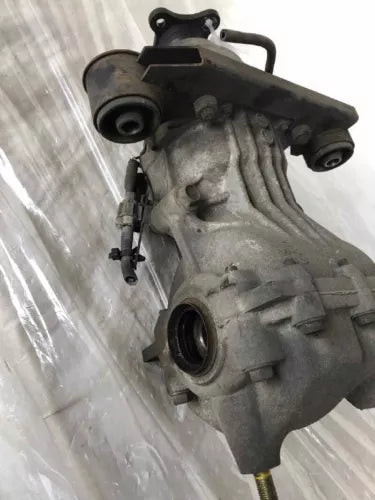 2003-2007 Nissan Murano Rear Axle Differential Carrier Assembly 5.173 Ratio OEM Used used OEM differential carrier