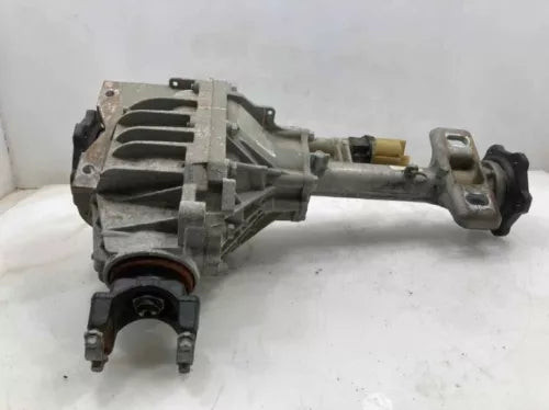 2015-2019 GMC Yukon Front Axle Differental Carrier Assmbly 3.42 15-19 Ratio used OEM auto part