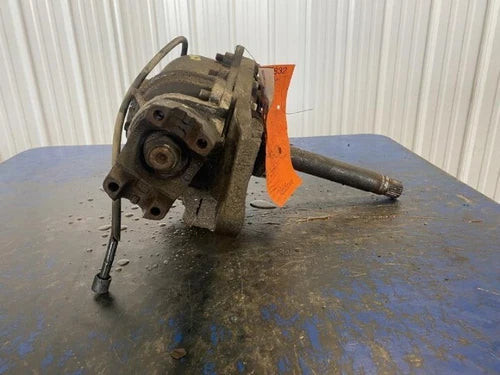 2002-2006 GMC Truck-Envoy XL Front Axle Differential Carrier Assembly 3.42 OEM Used used OEM differential carrier