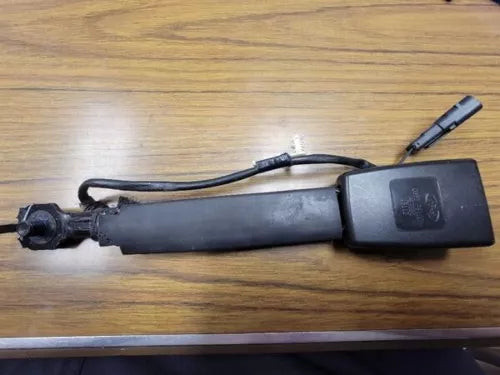 2013-2016 Ford Fusion SE S Front Left Driver Seat Belt Buckle Assembly Black OEM used OEM seat belt assembly