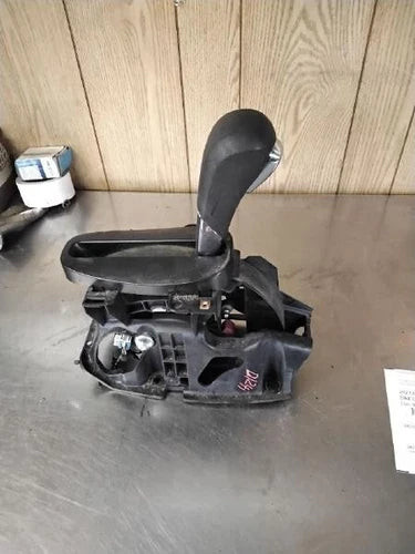 2006-2011 Chevy Impala Automatic Floor Gear Shifter Assembly OEM used OEM transmission shifter