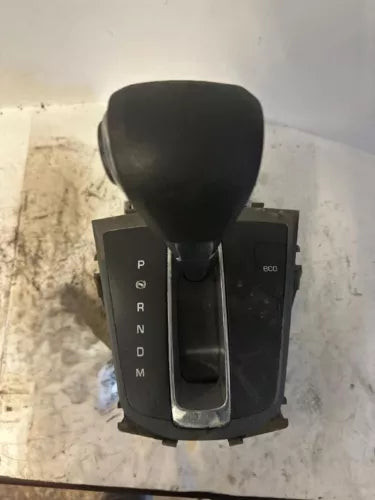 2012-2015 Chevrolet Captiva Automatic Trans Floor Gear Shift Shifter Assembly used OEM transmission shifter