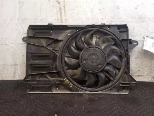 2016-2020 Chevrolet Chevy Malibu Radiator Motor Cooling Fan Assembly 1.5L OEM used OEM cooling fan assembly