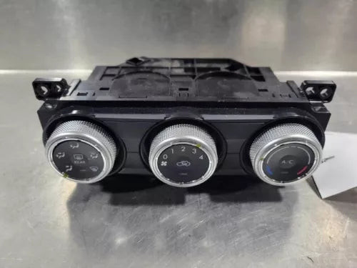 2016-2018 Subaru Forester AC Heater Temperature Manual Climate Control OEM Used used OEM A/C climate control module