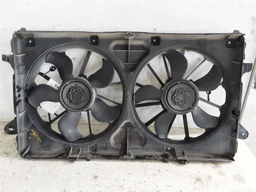 2019-2022 GMC Sierra 1500 Radiator Motor Cooling Fan Assembly OEM used OEM cooling fan assembly