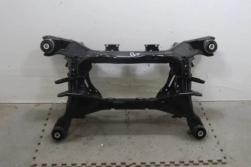 2018 - 2020 JAGUAR XE REAR SUBFRAME CROSSMEMBER UNDERCARRIAGE CRADLE OEM used OEM rear subframe and crossmember