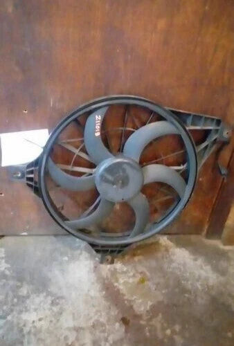 2003-2005 Lincoln Aviator Radiator Motor Cooling Fan Assembly OEM used OEM cooling fan assembly