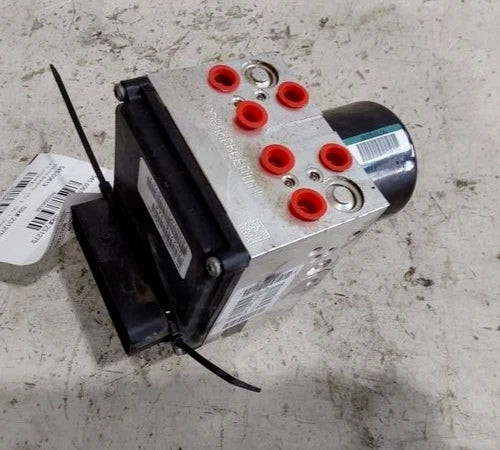 2011 Dodge Ram 1500 ABS Anti-Lock Brake Pump Assembly Oem used OEM ABS pump and module