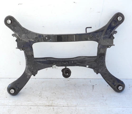 2014 - 2022 Toyota Highlander Rear Suspension Crossmember Subframe OEM used OEM rear subframe and crossmember