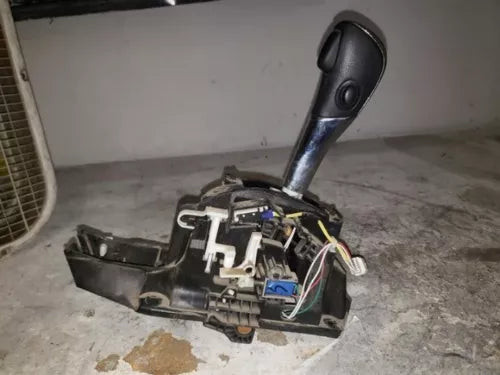 2013-2018 Nissan Altima 2.5L CVT Automatic Trans Floor Gear Shifter Assembly OEM used OEM transmission shifter
