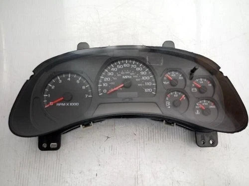 05 TrailBlazer EXT Speedometer Cluster Assembly w/o Driver Information Blk Face used OEM instrument cluster