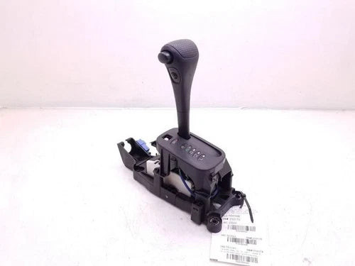 00-04 Toyota RAV4 Automatic Transmission Floor Gear Shift Shifter Lever Assembly used OEM transmission shifter