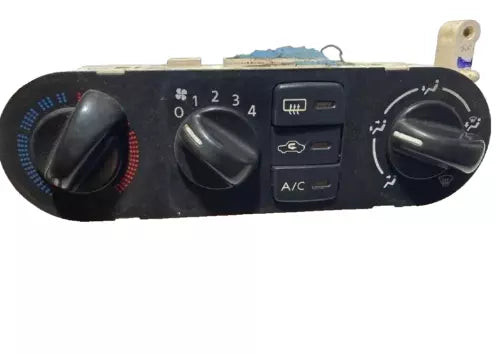 2000 - 2006 Nissan Sentra A/C Heater Temperature Climate Control OEM used OEM A/C climate control module