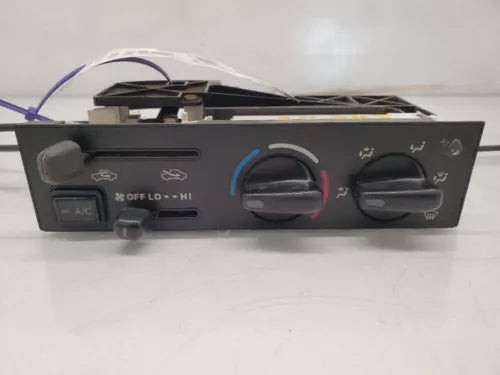 1997-2000 Toyota Tacoma A/C AC Heater Temperature Climate Control OEM used OEM A/C climate control module