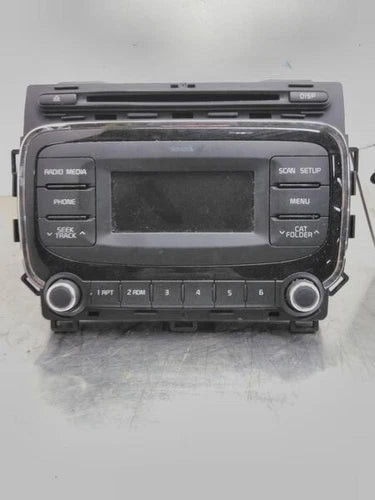 2017-2018 Kia Forte Radio Equiment AM FM W/O Touch Display Screen OEM used OEM infotainment display