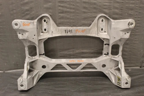 2007 07 CHEVROLET CORVETTE C6 6.0L LS2 OEM REAR SUBFRAME CROSSMEMBER #1191 used OEM rear subframe and crossmember