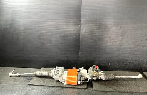 2015-2017 Chrysler 200 Power Steering Rack & Pinion OEM used OEM rack and pinion assembly