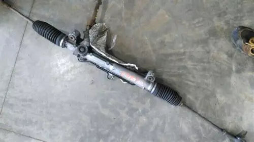 2000-2005 FORD FOCUS Power Steering Rack and Pinion Assembly fits OEM used OEM rack and pinion assembly